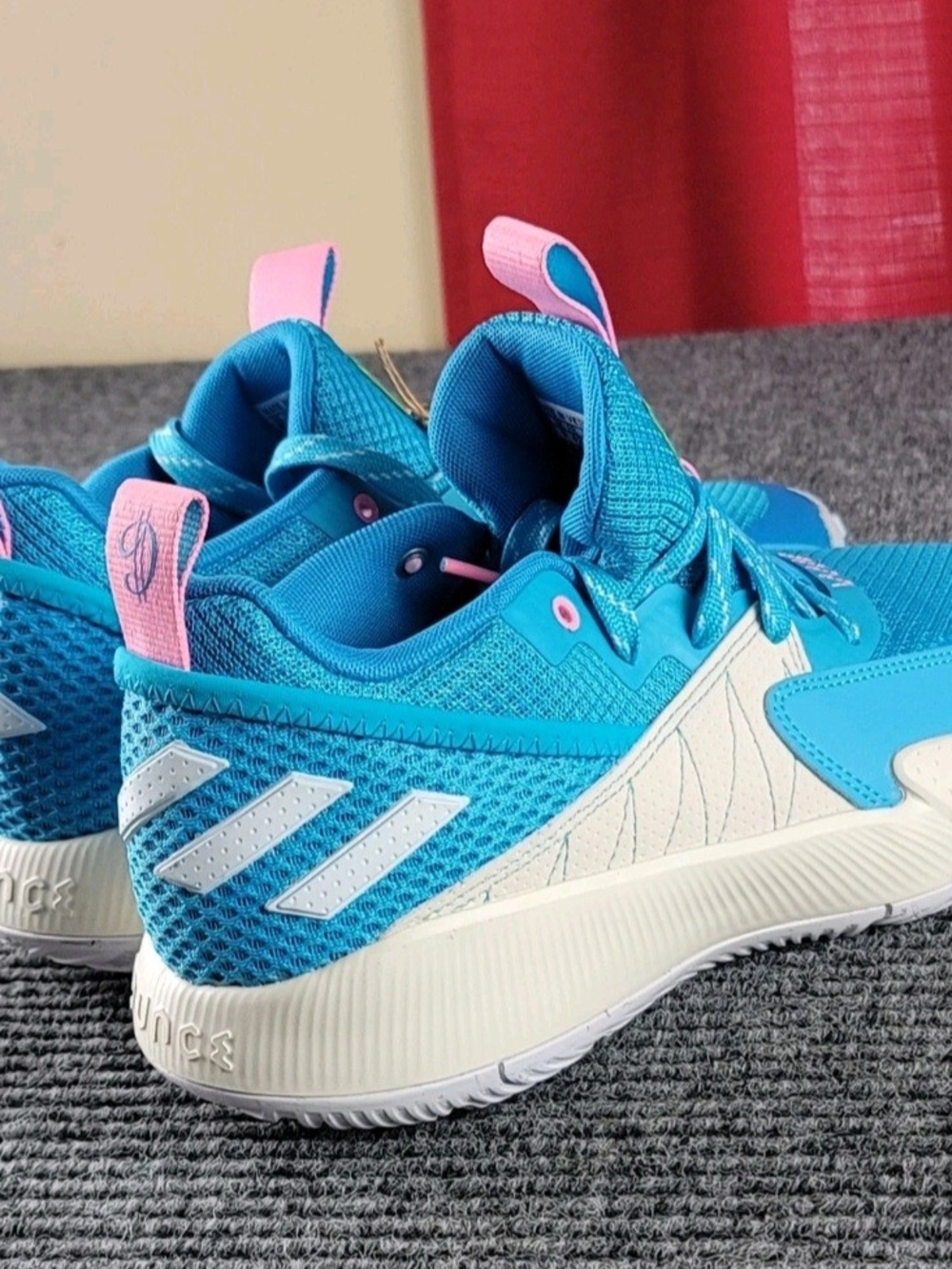 adidas Dame Certified EXTPLY 2.0 Signal Cyan Mid Sneakers NWT Size 8.5 - Picture 4 of 9